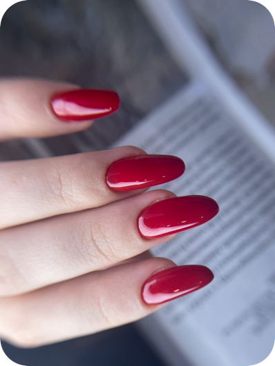 Reinforced nail finish after a BIAB manicure